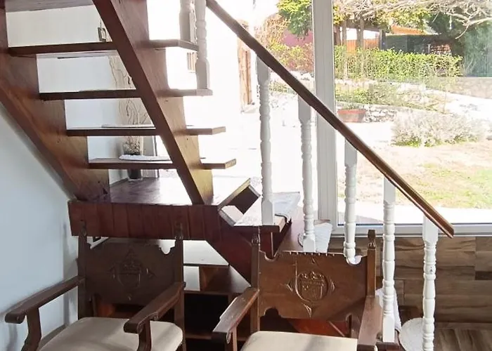 Tenkes-hegyi Vendeghaz